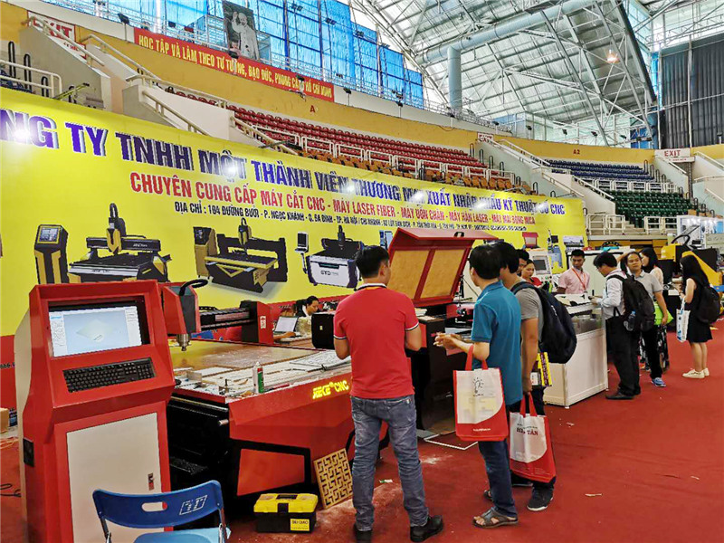 永利304数控参加2018年8月越南展会